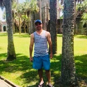 Meet your Posher, Kenneth